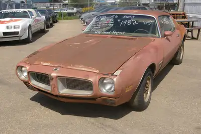 David Ts Camaro & Firebird Looks to be all original, have not started yet, rolls over but no spark,...