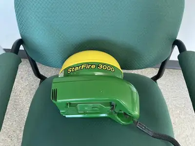 Welcome to Horizon Ag & Turf Location: Horizon Ag & Turf Westlock Used Starfire 3000 Receiver, SF1,...