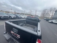 Price includes $1,000 finance credit. Price does not include fees or taxes. The 2022 GMC Canyon 4WD... (image 6)
