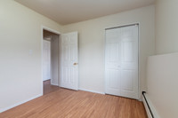 Discover your new home at Newell Manor Apartments, where modern living meets urban convenience. Idea... (image 5)