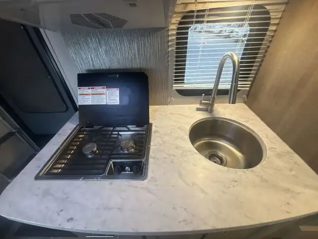 2024 Adventurer LP Class C Adventurer 23RB in RVs & Motorhomes in Kelowna - Image 18