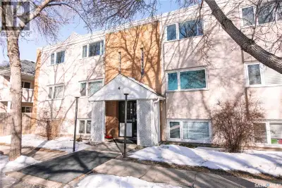 Located in an exceptional south Regina location just steps from the scenic walking and biking paths...