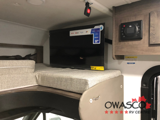 2026 Entegra Coach Qwest SE 24L in RVs & Motorhomes in Oshawa / Durham Region - Image 10