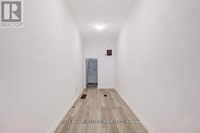 499 DANFORTH AVENUE Toronto (North Riverdale), Ontario in Commercial & Office Space for Rent in City of Toronto - Image 7