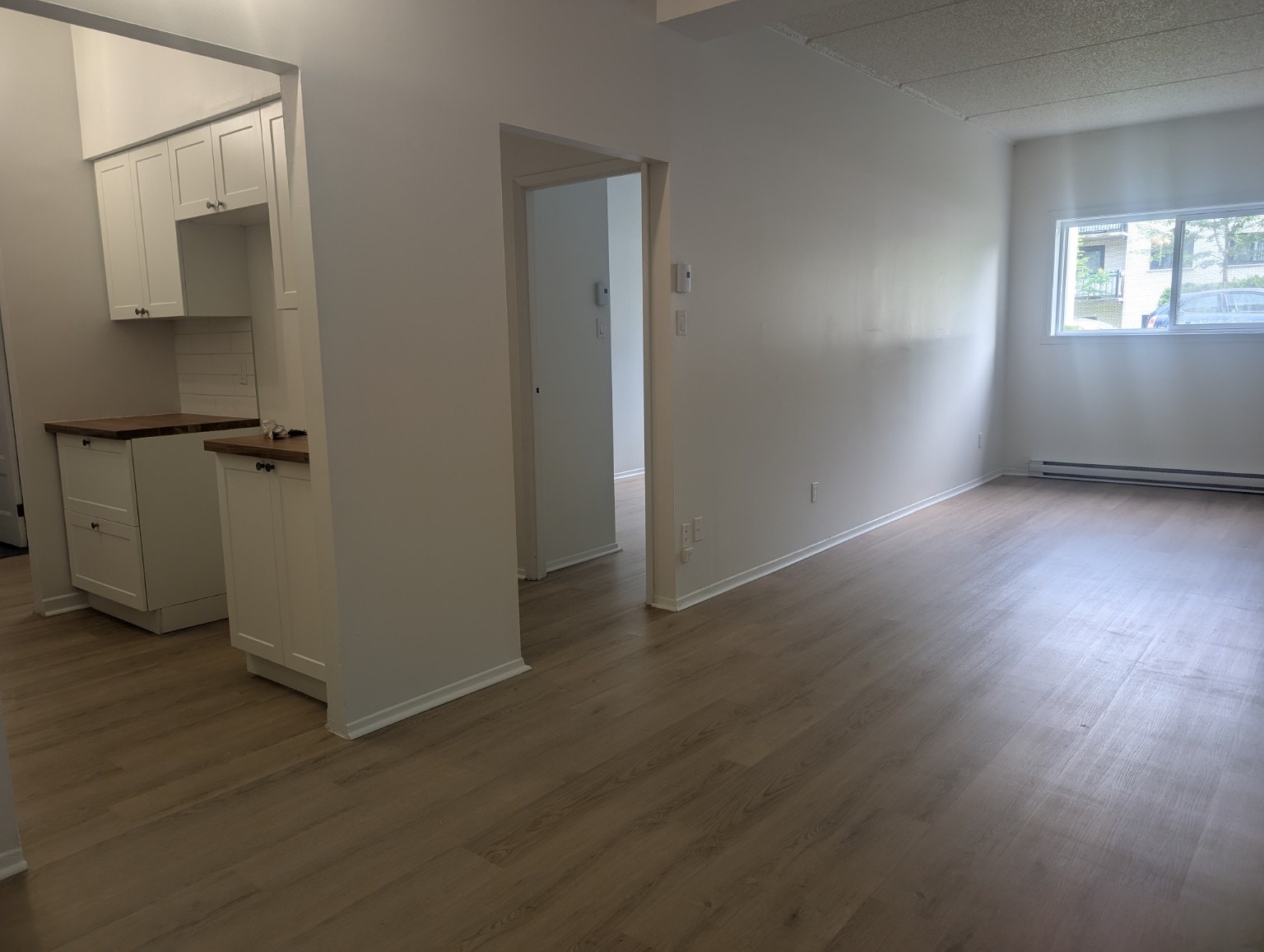 4 1/2  à louer à Anjou — photo 2