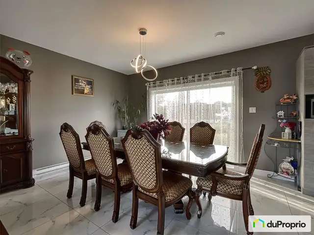 $714,000 - 2 Storey in Trois-Rivières (Cap-De-La-Madeleine) in Houses for Sale in Trois-Rivières - Image 7