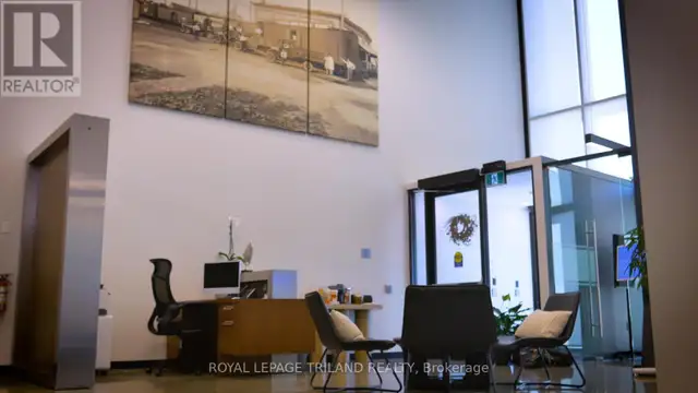 104 - 240 WATERLOO STREET London East (East K), Ontario in Commercial & Office Space for Rent in London - Image 6