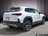2024 Mazda CX-50 Le Mazda CX-50 GT Turbo 2024 est un VUS qui combine parfaitement performance, raffi... (image 4)