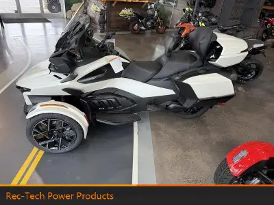 2026 Can-Am SPYDER RT Sea-to-Sky Vegas White Satin / Special Series Just arrived at Rec-Tech Power P...
