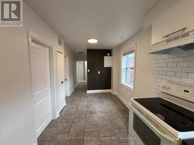 UPPER - 85A EVANS AVENUE Toronto (Mimico), Ontario in Long Term Rentals in Mississauga / Peel Region - Image 19