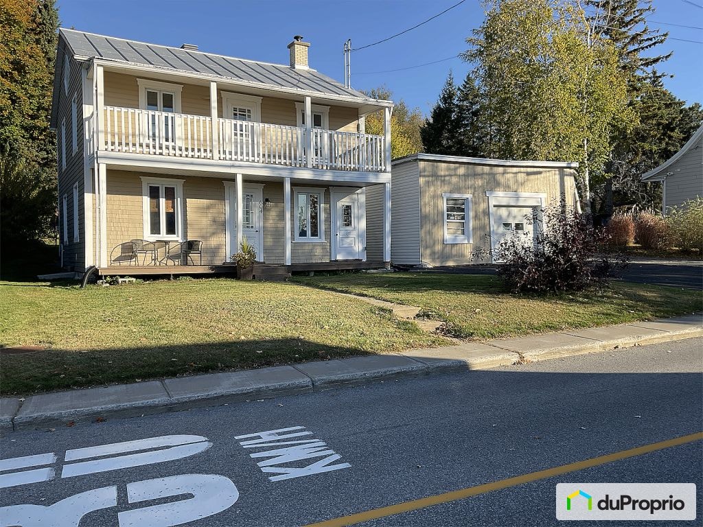 $384,000 - 2 Storey for sale in Neuville — photo 1