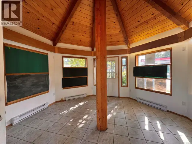 149 Cowichan Lake Rd Lake Cowichan, British Columbia in Houses for Sale in Victoria - Image 7
