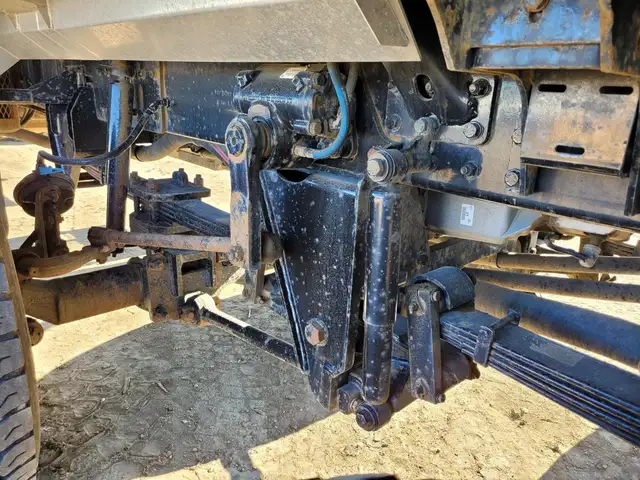 2013 WESTERN STAR 6900XD in Heavy Trucks in Saskatoon - Image 92