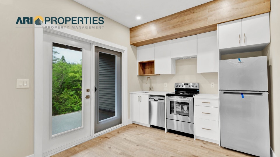 Halifax Modern 2 Bedroom Apartment For Rent! 3