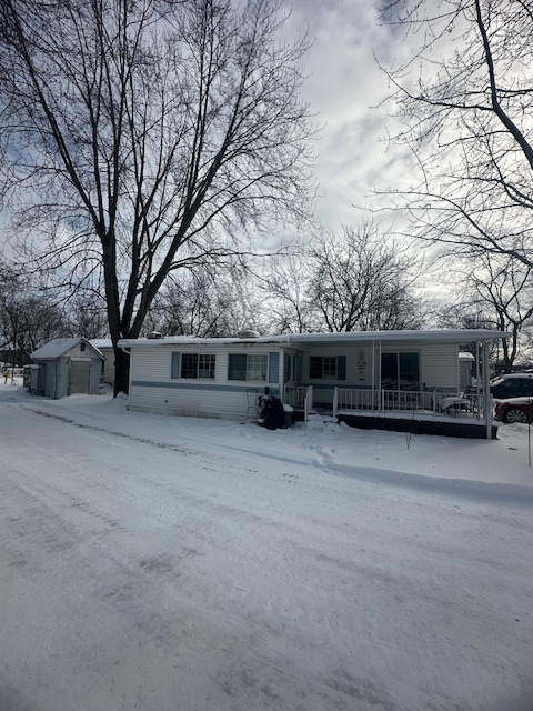 This charming 1-bedroom, 1-bathroom mobile home is perfectly situated in a peaceful, adult-oriented...