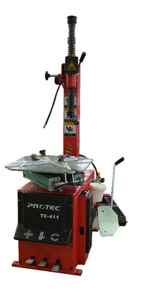 Tire changer / Tire machine $1695