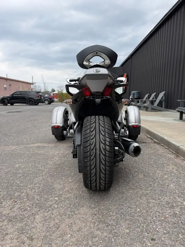 2008 Can-Am Spyder GS Roadster SM5 in Street, Cruisers & Choppers in Kingston - Image 6