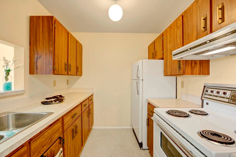 Spacious, Affordable 2 Bedroom Apartment Southside in Long Term Rentals in Grande Prairie