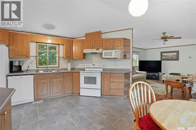 Grandora Acreage Vanscoy Rm No. 345, Saskatchewan in Houses for Sale in Saskatoon - Image 17