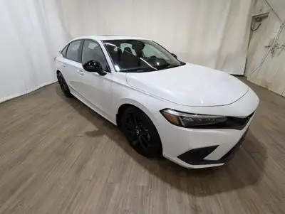 No Accidents, Locally Owned Vehicle, Service Records Available! The 2024 Honda Civic Si Sedan in a c...