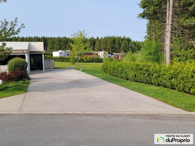$239,900 - Campground for sale in St-Etienne-De-Lauzon — photo 2