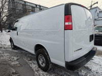 WOW! EXTRA-EXTRA CLEAN INSIDE AND OUT, 2500 3/4 TON CARGO VAN, CLEAN CARFAX HISTORY, A/C, REARVIEW C... (image 4)