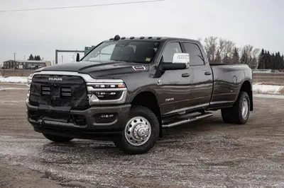 GVWR: 6 350 KG (14 000 LBS),BED UTILITY GROUP -inc: MOPAR Spray-In Bedliner LED Bed Lighting MOPAR D...