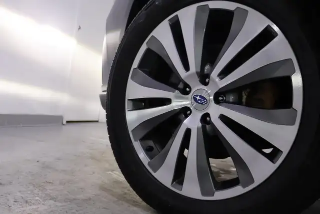 2020 Subaru Ascent Limited Limited | CAPTIANS CHAIRS | SERVICE H in Cars & Trucks in City of Toronto - Image 13