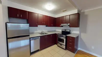 Current Promotions Choose How You Want To Save! 1-Month Free or 8-Month Discounted Rent! *E. & O.E....
