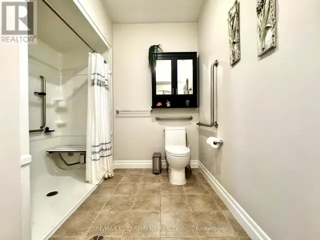 309 - 3290 NEW STREET Burlington (Roseland), Ontario in Condos for Sale in Oakville / Halton Region - Image 23