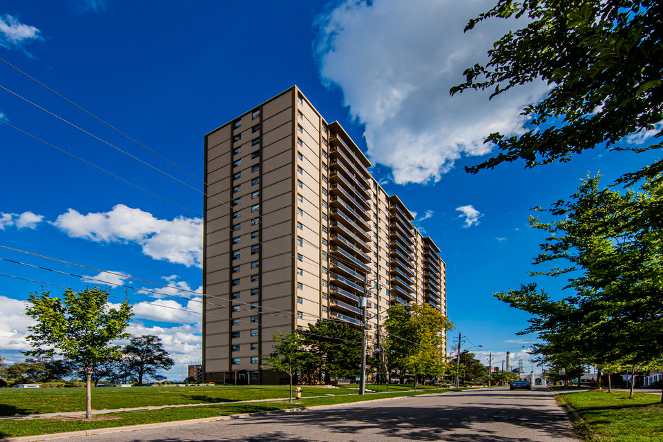 1 Bedroom Apartment for Rent - 5 Brockley Drive in Long Term Rentals in City of Toronto