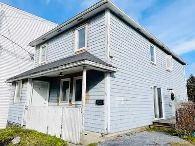 Welcome to your new home! This bright and inviting 3-bedroom apartment offers the perfect blend of c...