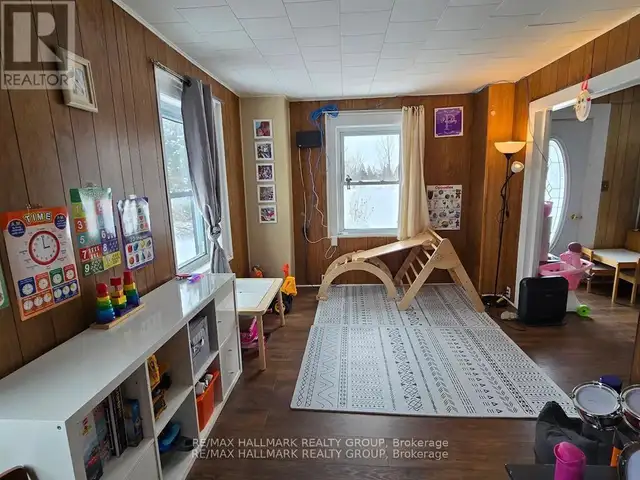 7122 BANK STREET Ottawa, Ontario in Land for Sale in Ottawa - Image 6