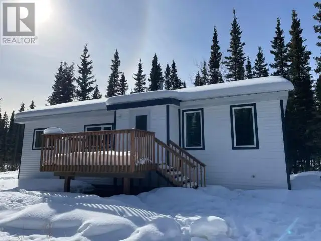 104 GUDER DRIVE Carmacks, Yukon in Houses for Sale in Whitehorse - Image 12