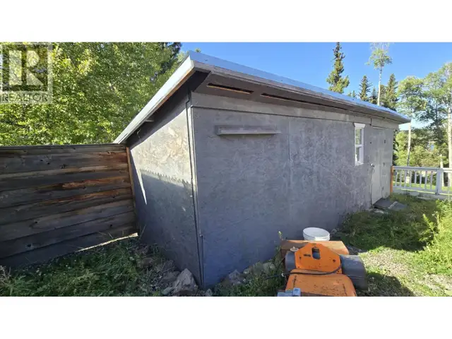 6353 WOLFE ROAD 100 Mile House, British Columbia in Houses for Sale in 100 Mile House - Image 26