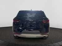 Welcome to Capital GMC! Check out this vehicle's pictures, features, options and specs, and let us k... (image 3)