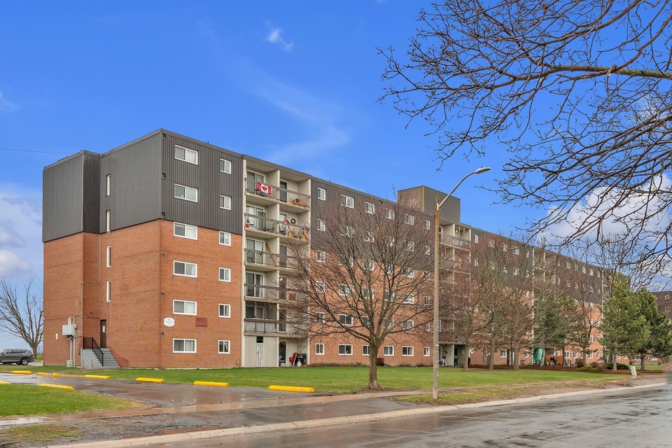 Village Towers Apartments - 2 Bedroom Apartment for Rent - Kings 2