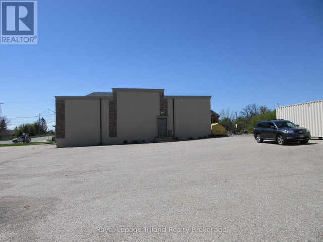 95 VICTORIA STREET S Woodstock (Woodstock - South), Ontario in Commercial & Office Space for Sale in Woodstock - Image 4