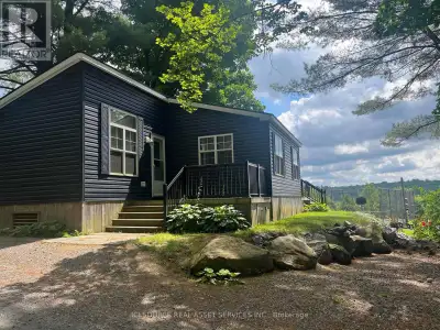 Located on a lakeview lot in proximity to the sports courts and the fishing dock, this unit is the u...
