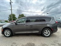 2018 CHRYSLER PACIFICA TOURING L + FULLY LOADED MINI-VAN WITH STOW N GO SEATS! QualiTee Motors offer... (image 7)