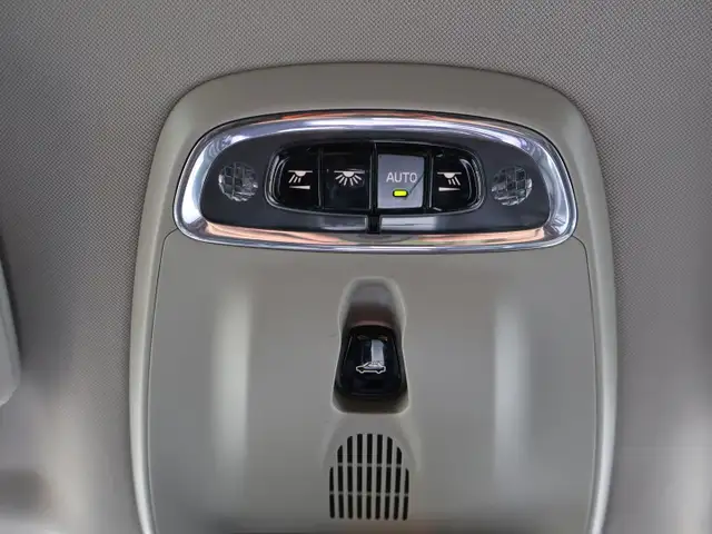 2018 Volvo XC90 in Cars & Trucks in Oakville / Halton Region - Image 41