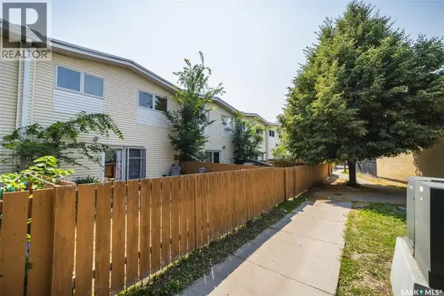 J 4216 Castle ROAD Regina, Saskatchewan in Condos for Sale in Regina - Image 25