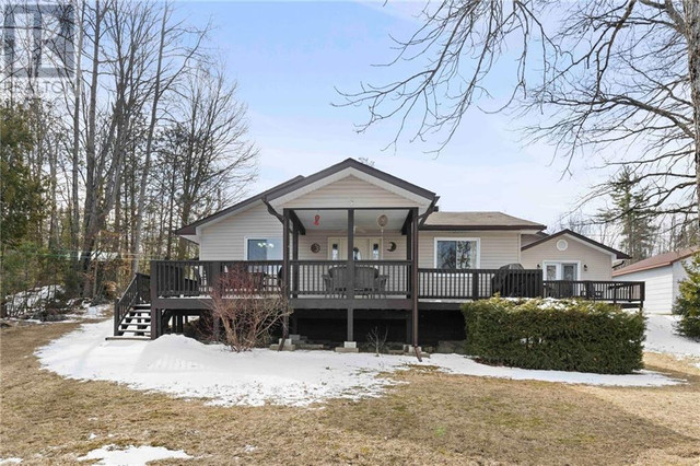 66 SINKHOLE TRAIL Westmeath, Ontario in Houses for Sale in Pembroke - Image 4