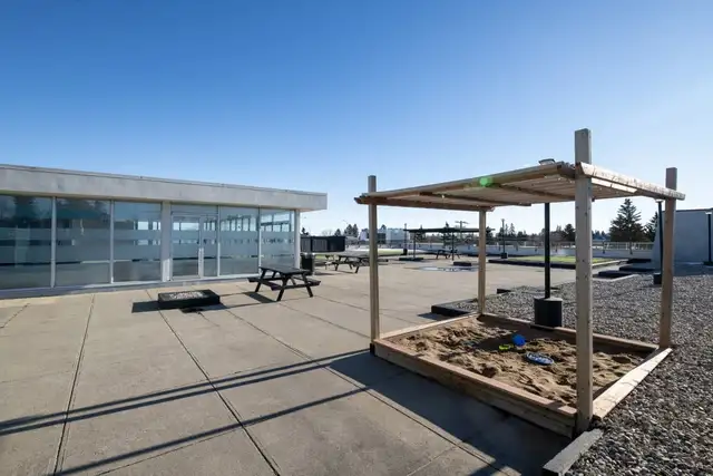 Mayfair Place Apartments - 2 Bedroom available at 6707 Elbow Dri in Long Term Rentals in Calgary - Image 18