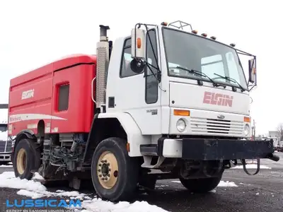 2006 Sterling SC8000 2006 Sterling SC8000 2006 Sterling SC8000 maintenant disponible chez Camions Lu...