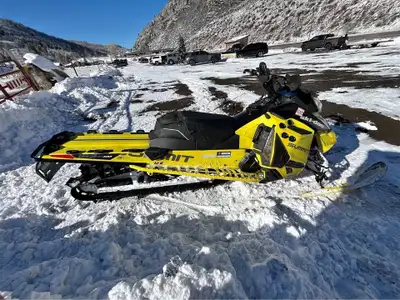 APPLY NOW: https://www.ridecollective.ca/get-pre-approved 2016 SKI-DOO SUMMIT X 800R E-TEC 800R E-TE...