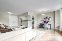Exclusive Incentives Visit our Website: https://www.capreit.ca/apartments-for-rent/toronto-on/shallm... (image 5)