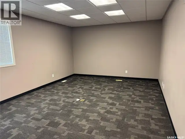 102 Sims AVENUE Weyburn, Saskatchewan in Commercial & Office Space for Sale in Regina - Image 20