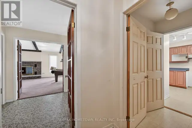 1327 1000 ISLANDS PARKWAY Front of Yonge, Ontario in Houses for Sale in Kingston - Image 8
