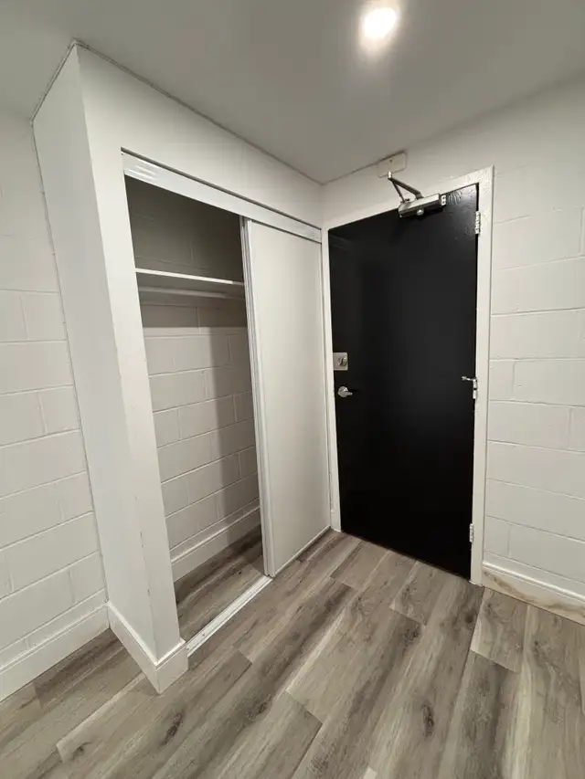 NEWLY RENOVATED - BACHELOR UNITS in Long Term Rentals in Saint John - Image 7